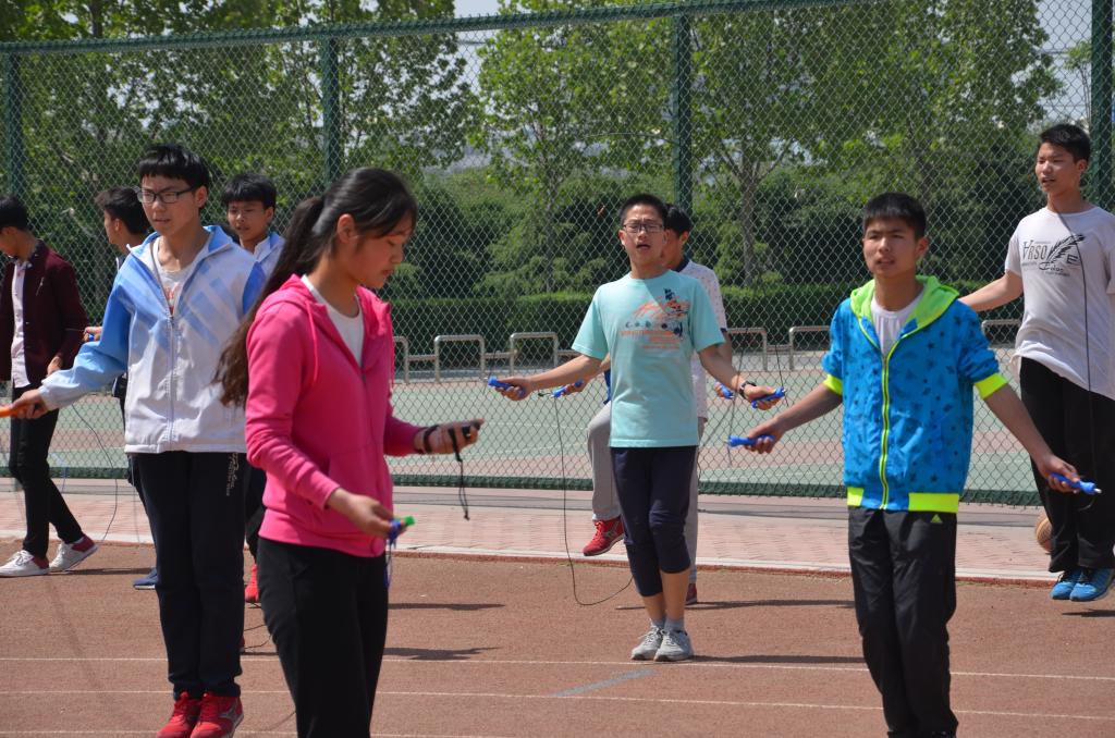 实习生指导中员工体育加试项目